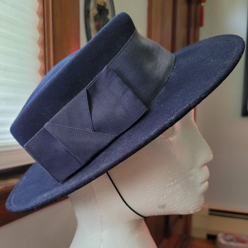 Vintage 1960s Bollman and Co Doeskin Navy Felt Hat - Picture 2 of 8